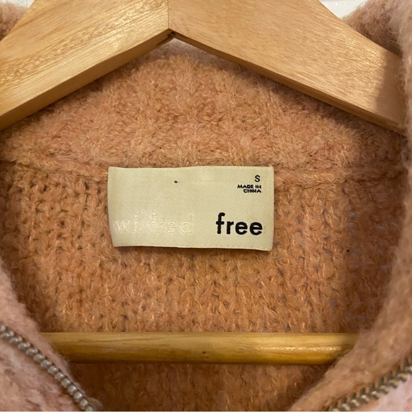 Wilfred (Aritzia) Gwynth Alpaca blend pullover sweater - Picture 4 of 6